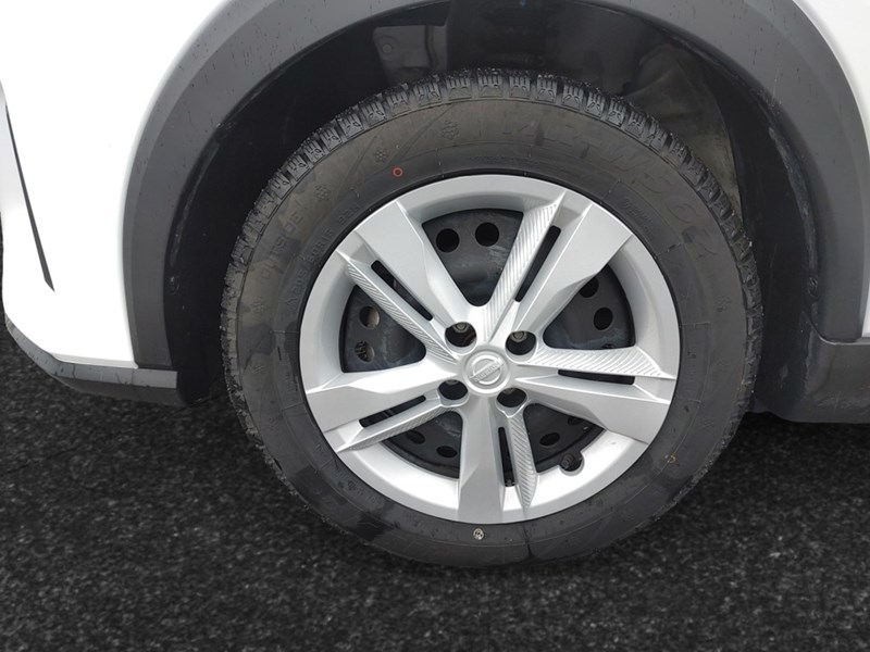 2024 Nissan Kicks S FWD