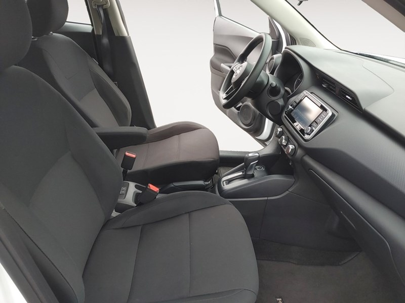 2024 Nissan Kicks S FWD