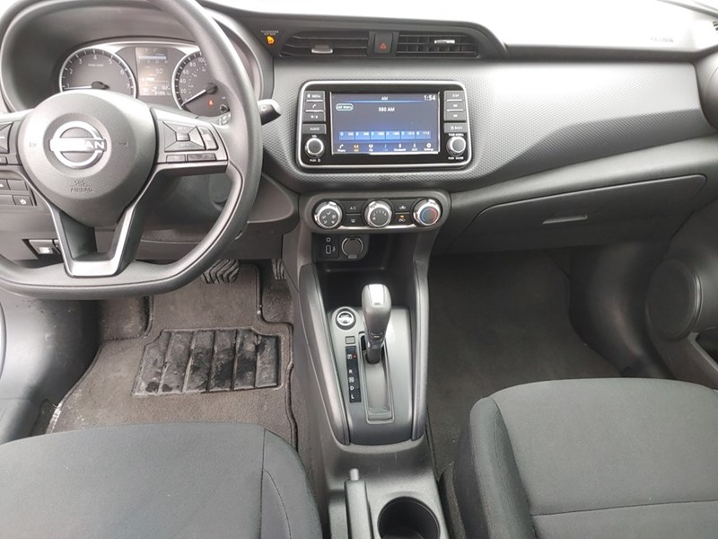 2024 Nissan Kicks S FWD