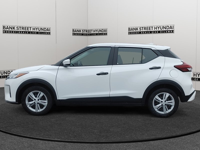 2024 Nissan Kicks S FWD
