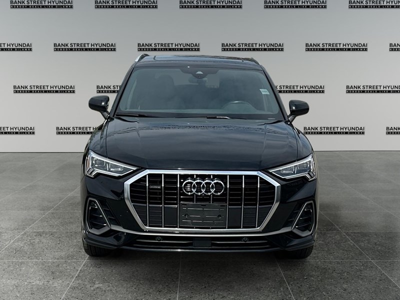 2020 Audi Q3 Technik 45 TFSI quattro
