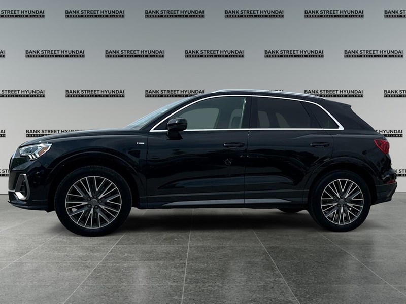 2020 Audi Q3 Technik 45 TFSI quattro