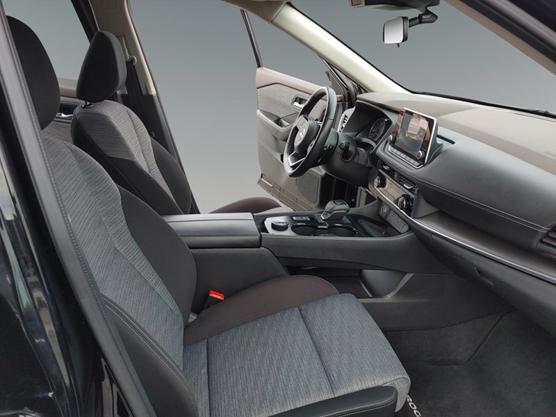 2023 Nissan Rogue AWD SV Midnight Edition