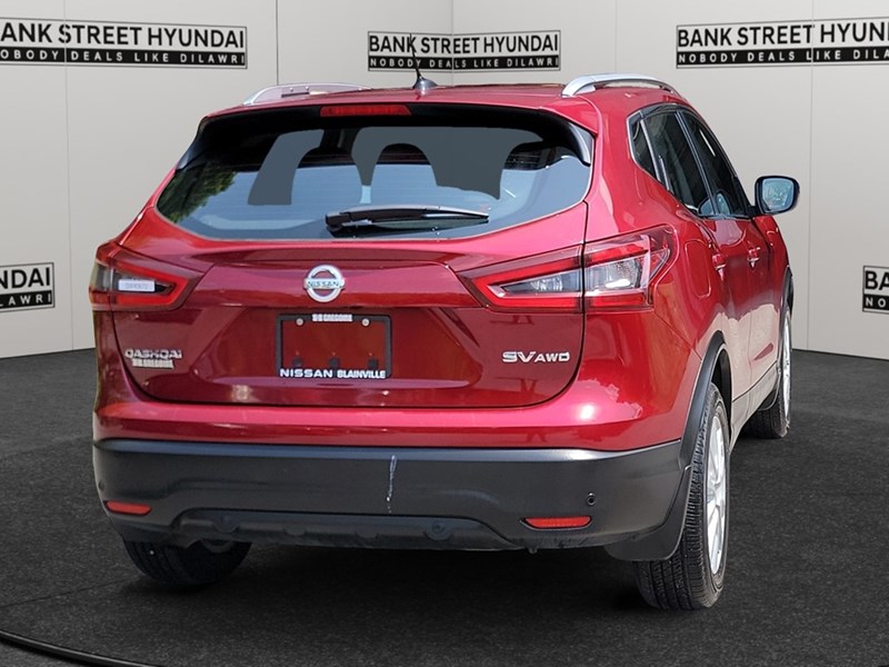 2023 Nissan Qashqai AWD SV CVT