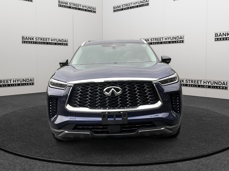 2022 INFINITI QX60 LUXE AWD