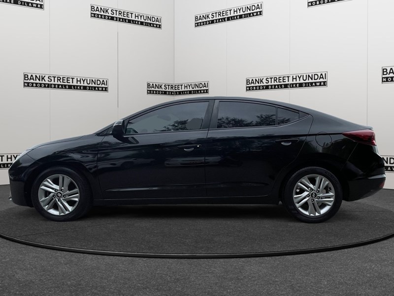 2020 Hyundai Elantra Preferred w/Sun & Safety Package IVT