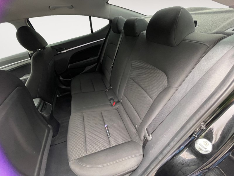 2020 Hyundai Elantra Preferred w/Sun & Safety Package IVT