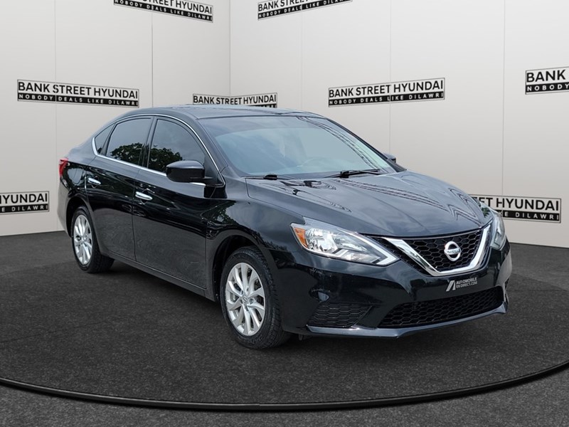 2017 Nissan Sentra 4dr Sdn CVT SV