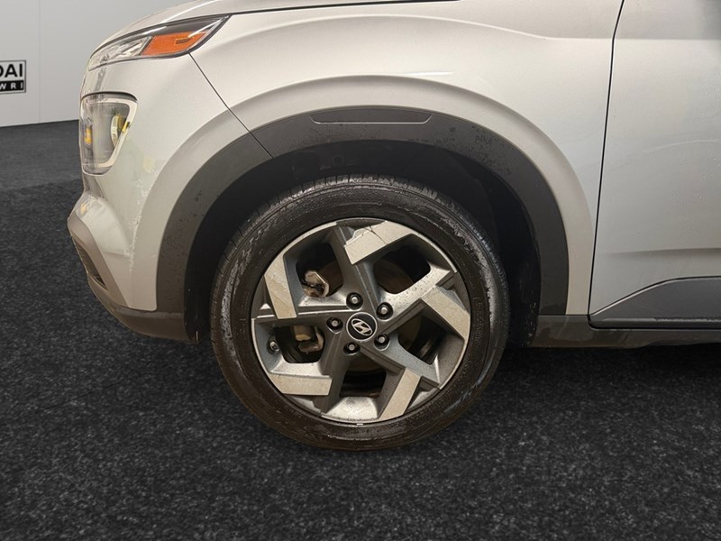 2021 Hyundai Venue Trend IVT