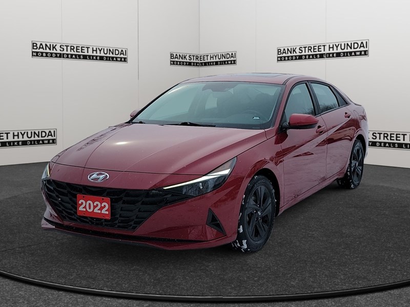 2022 Hyundai Elantra Preferred IVT w/Sun & Tech Package