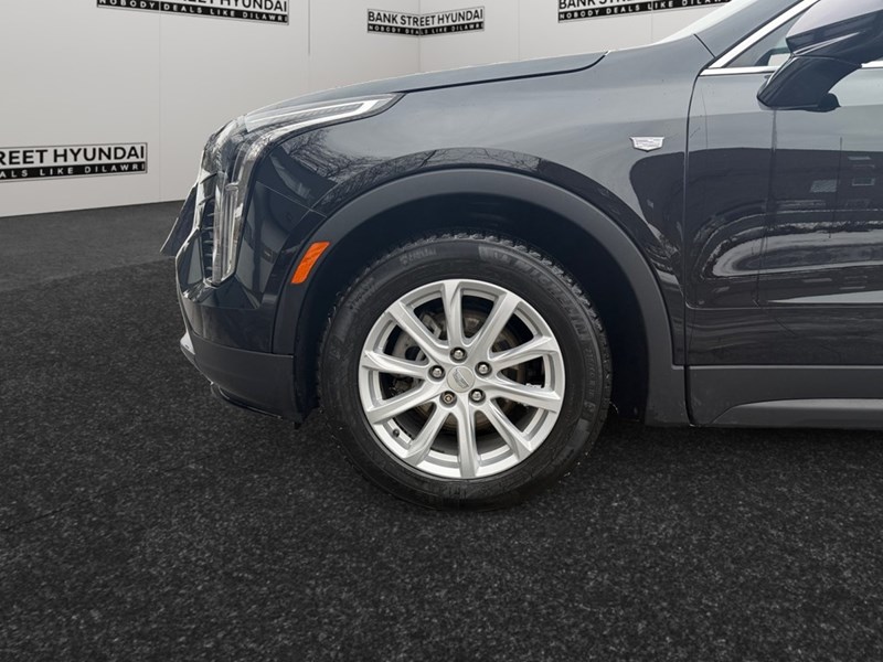 2023 Cadillac XT4 AWD 4dr Luxury