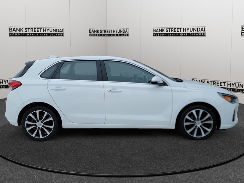 2018 Hyundai Elantra GT GL SE Auto