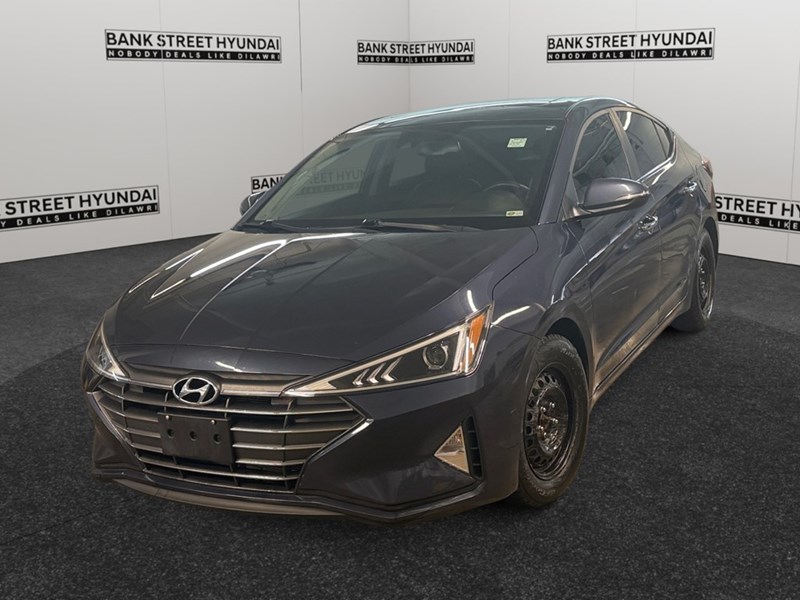 2020 Hyundai Elantra Luxury IVT