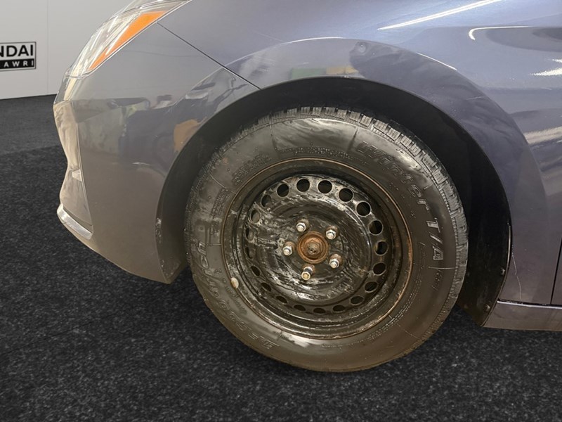 2020 Hyundai Elantra Luxury IVT