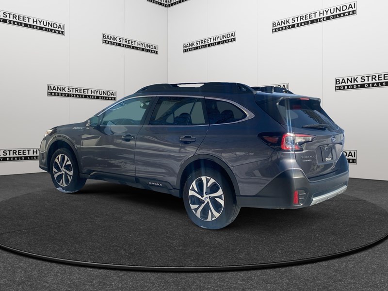 2022 Subaru Outback Limited CVT