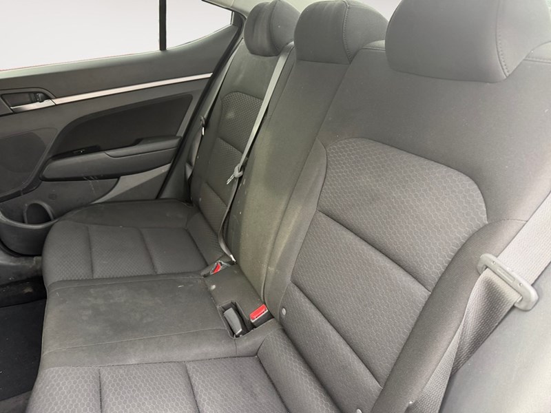 2020 Hyundai Elantra Preferred w/Sun & Safety Package IVT