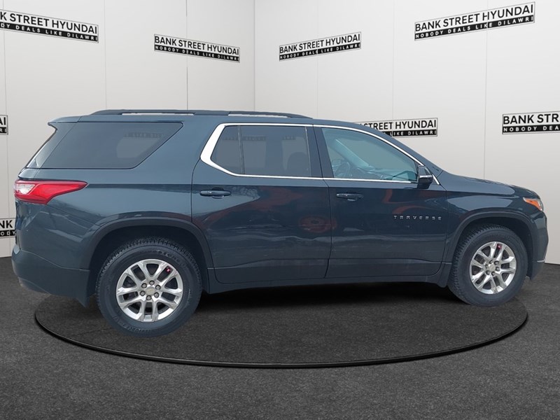2020 Chevrolet Traverse AWD 4dr LT Cloth w/1LT