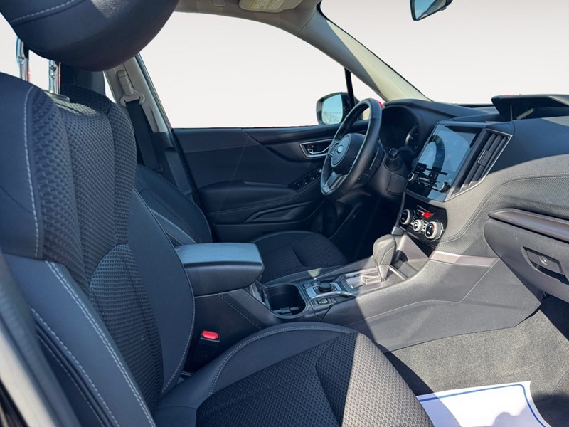 2023 Subaru Forester Touring CVT