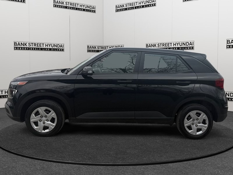 2023 Hyundai Venue Essential IVT