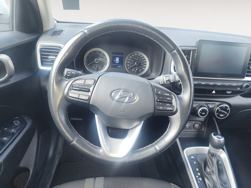 2021 Hyundai Venue Trend IVT