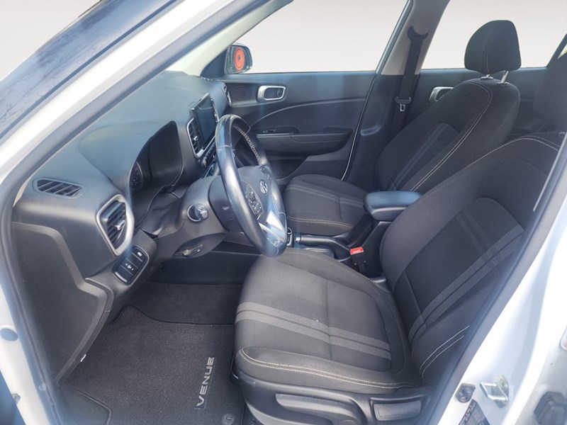 2021 Hyundai Venue Trend IVT