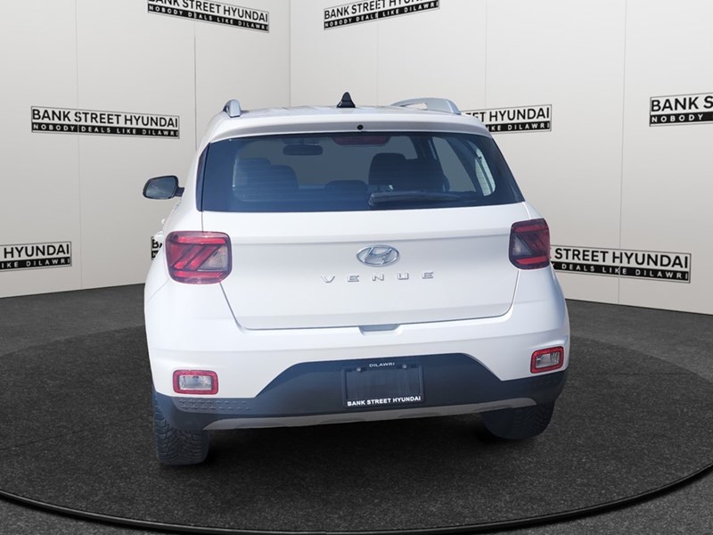 2021 Hyundai Venue Trend IVT