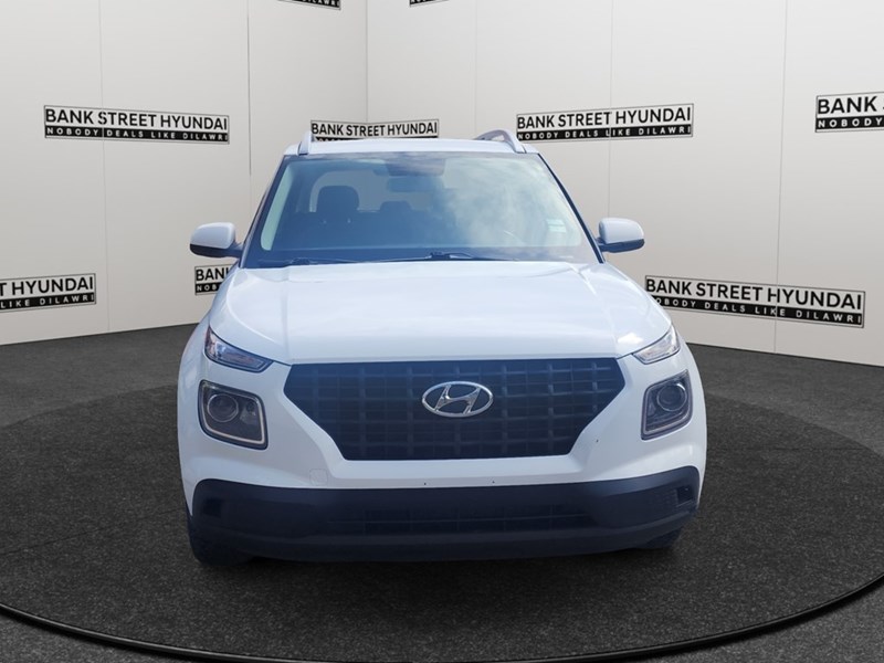 2021 Hyundai Venue Trend IVT