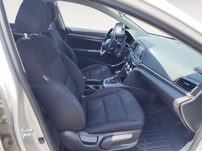 2019 Hyundai Elantra Preferred Auto
