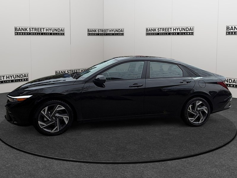 2025 Hyundai Elantra Preferred IVT w/Tech Pkg