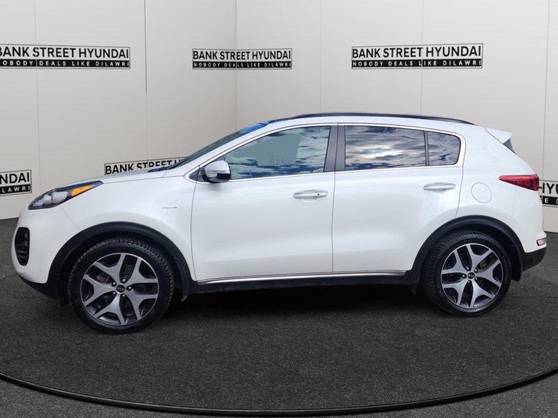 2018 Kia Sportage SX Turbo AWD w/Black