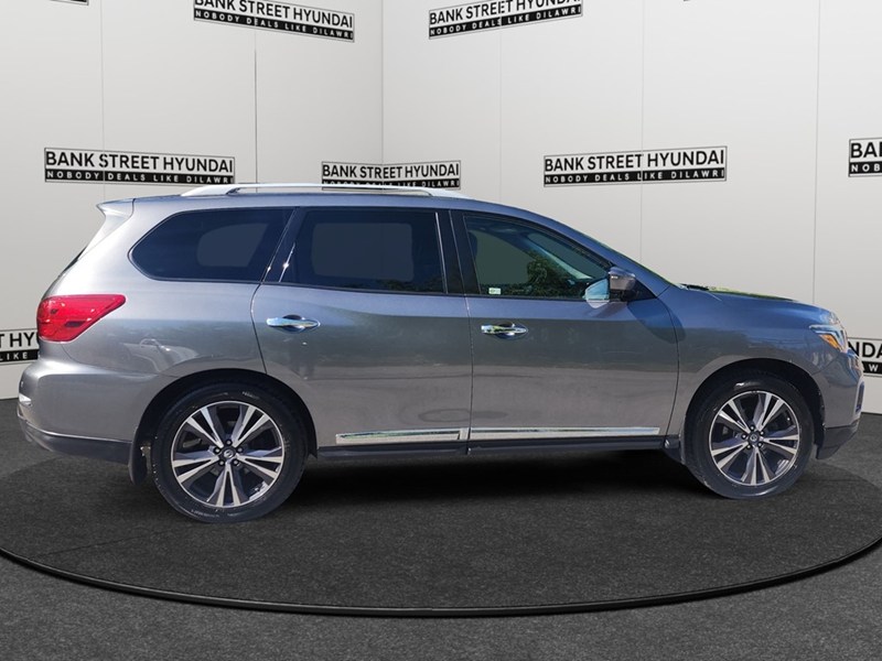2017 Nissan Pathfinder 4WD 4dr S