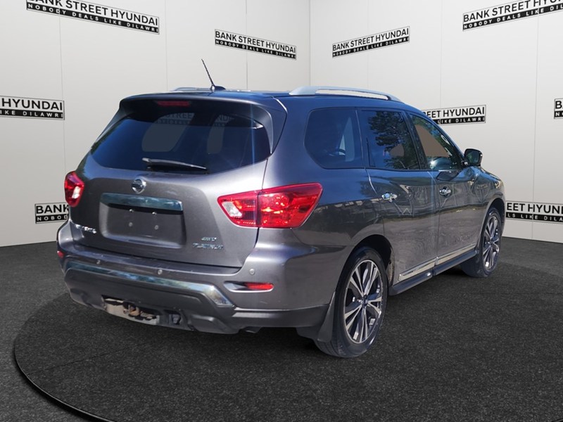 2017 Nissan Pathfinder 4WD 4dr S