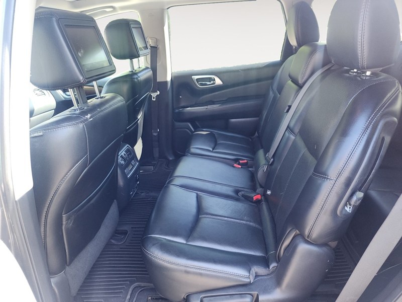 2017 Nissan Pathfinder 4WD 4dr S