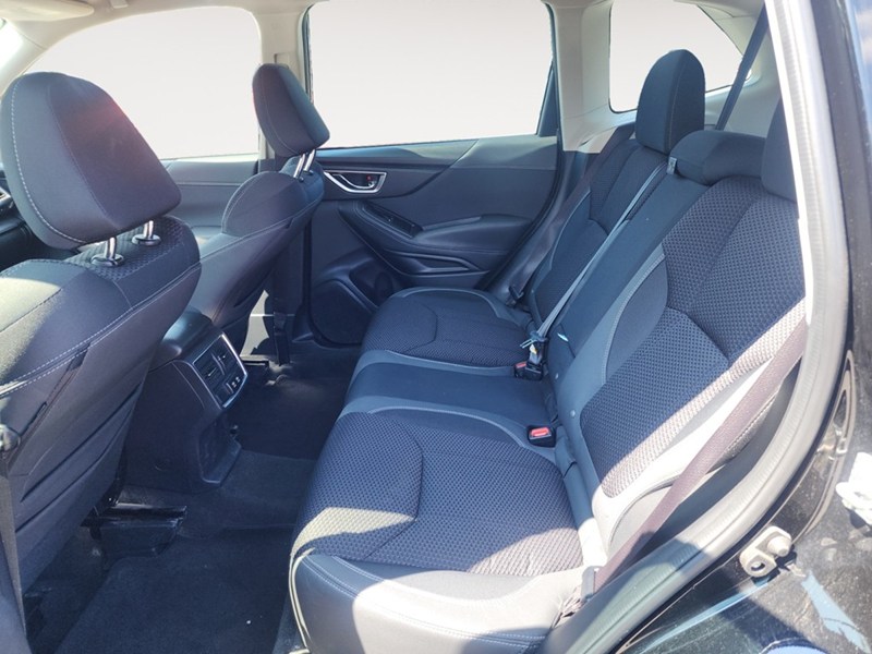 2023 Subaru Forester Touring CVT