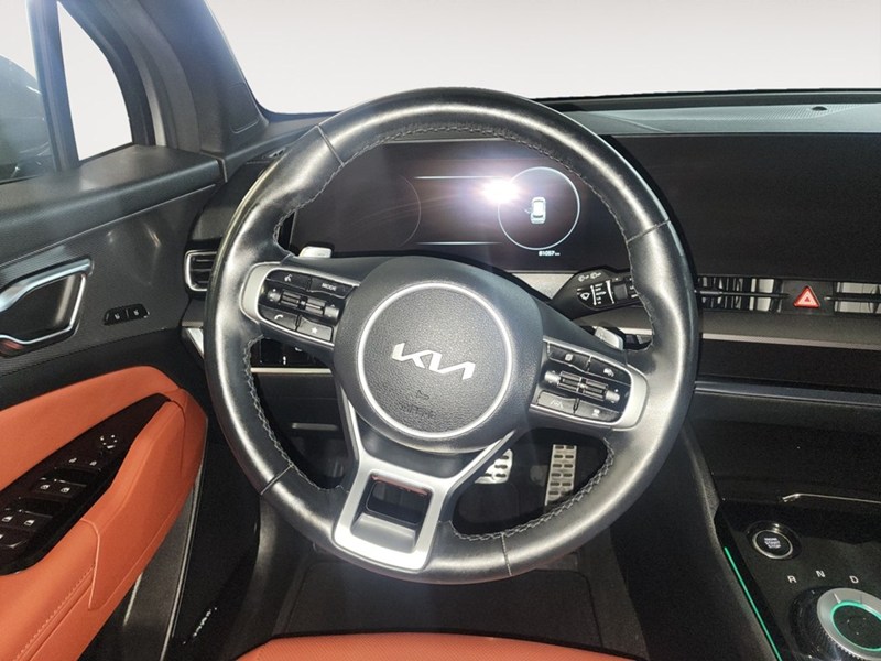 2023 Kia Sportage HEV SX AWD w/Red Interior