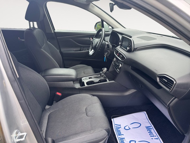 2019 Hyundai Santa Fe 2.4L Essential AWD w/Safety Package