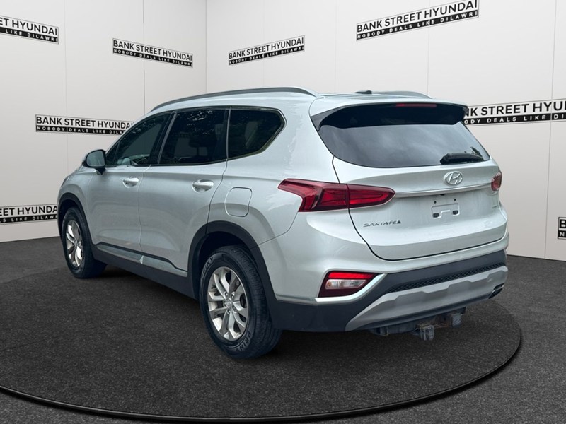 2019 Hyundai Santa Fe 2.4L Essential AWD w/Safety Package