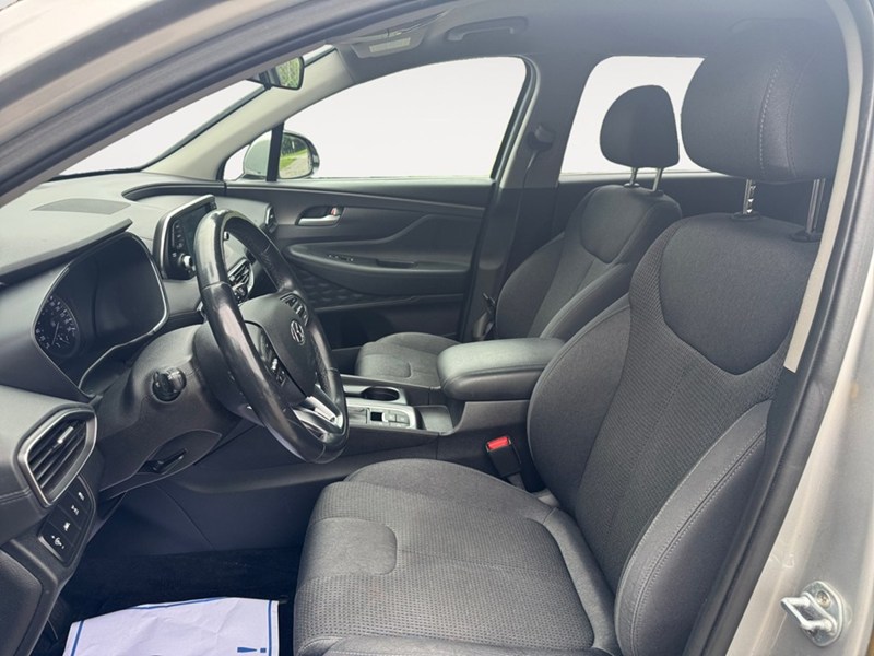 2019 Hyundai Santa Fe 2.4L Essential AWD w/Safety Package
