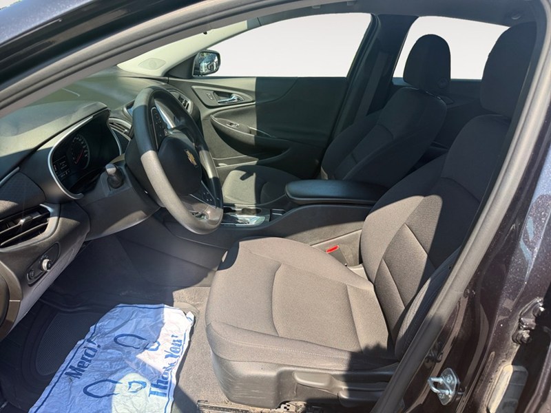 2022 Chevrolet Malibu 4dr Sdn LS w/1LS
