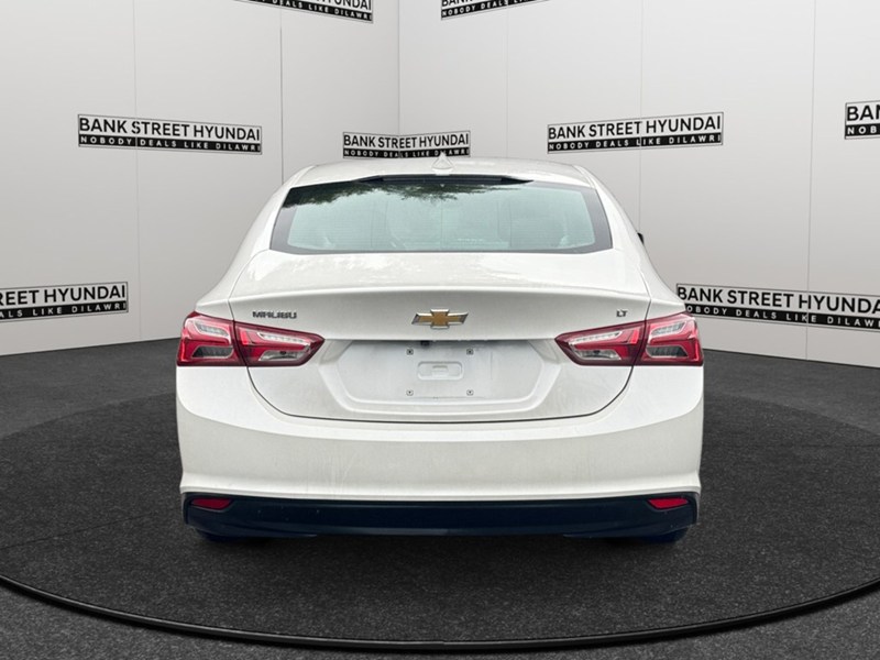 2019 Chevrolet Malibu 4dr Sdn LT w/1LT
