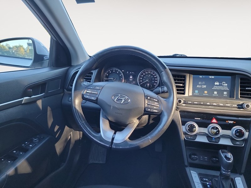 2020 Hyundai Elantra Preferred w/Sun & Safety Package IVT
