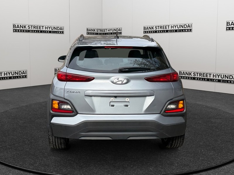 2021 Hyundai Kona 2.0L Preferred FWD