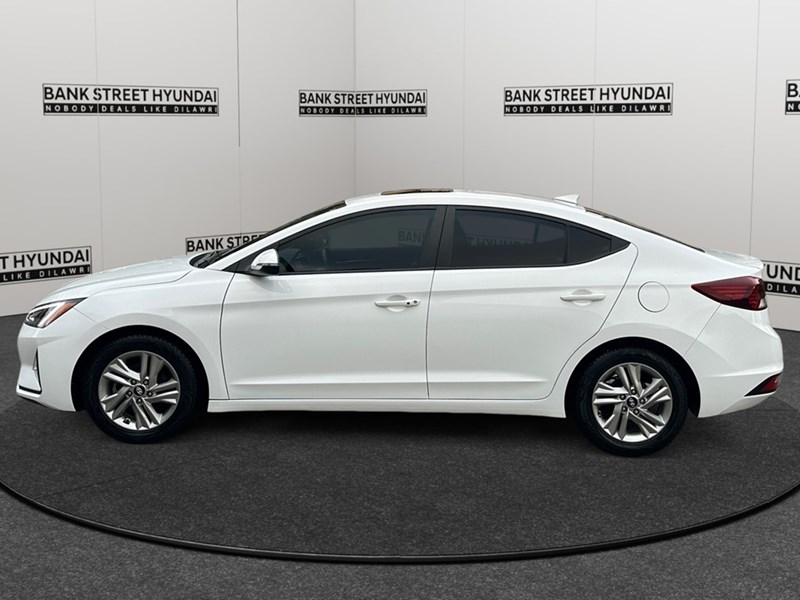 2020 Hyundai Elantra Preferred w/Sun & Safety Package IVT