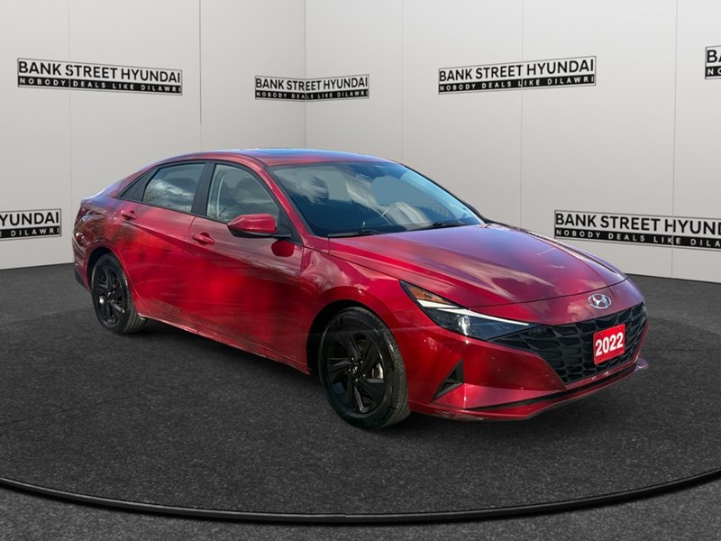 2022 Hyundai Elantra Preferred IVT w/Sun & Tech Package