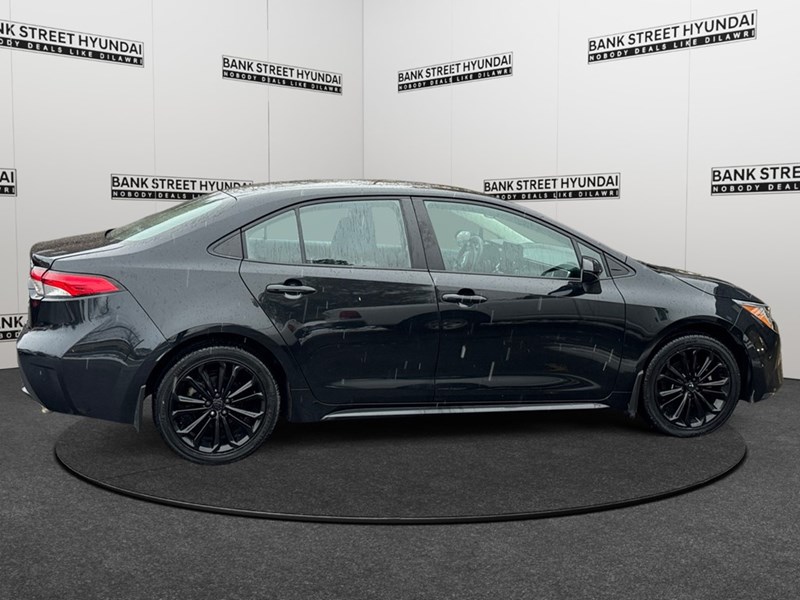 2022 Toyota Corolla LE CVT