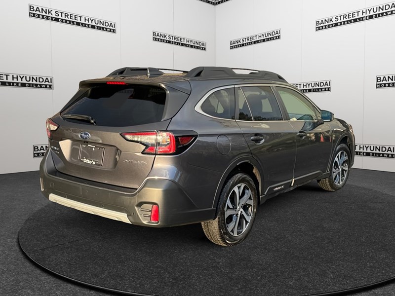 2022 Subaru Outback Limited CVT