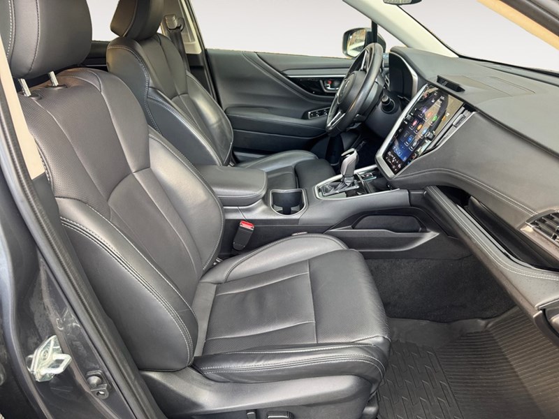 2022 Subaru Outback Limited CVT