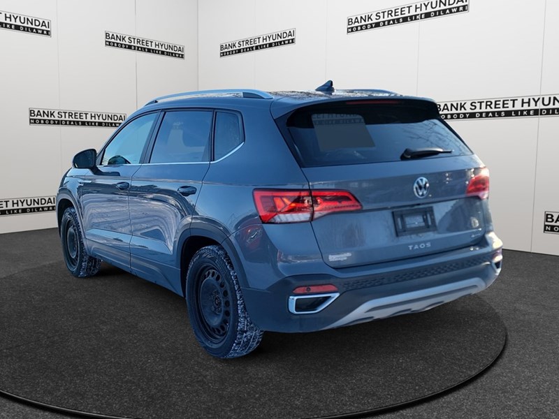 2022 Volkswagen Taos Highline 4MOTION