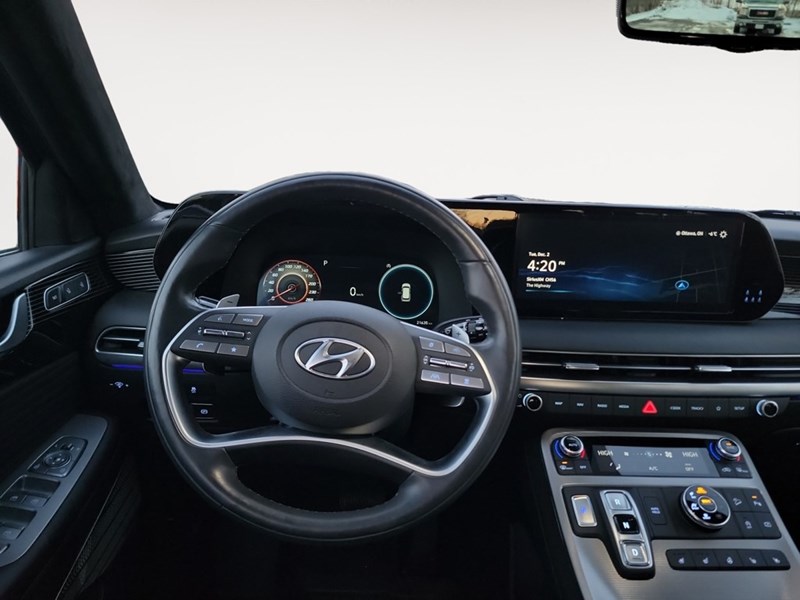 2025 Hyundai Palisade Ultimate Calligraphy 7-Passenger AWD
