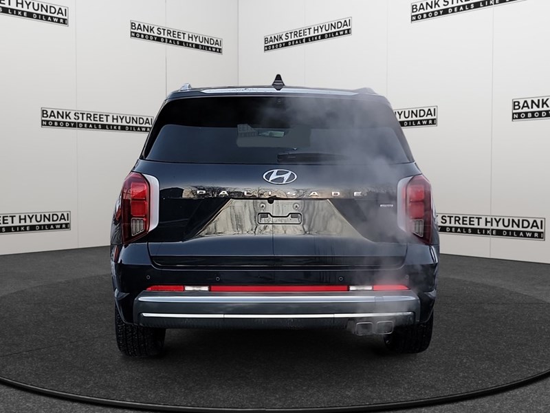 2025 Hyundai Palisade Ultimate Calligraphy 7-Passenger AWD